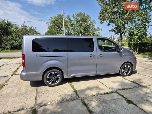 Серый Опель Zafira Life, объемом двигателя 2 л и пробегом 200 тыс. км за 25999 $, фото 24 на Automoto.ua