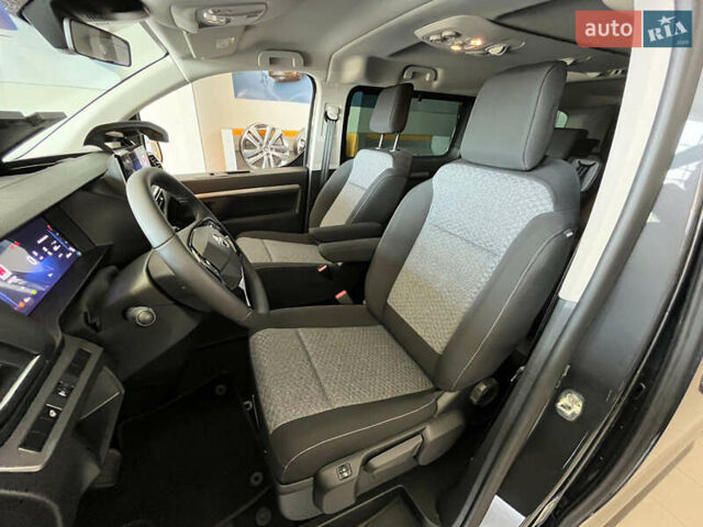 Сірий Опель Zafira Life, об'ємом двигуна 2 л та пробігом 1 тис. км за 46285 $, фото 4 на Automoto.ua