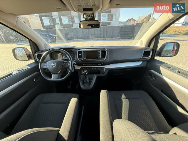 Помаранчевий Опель Zafira Life, об'ємом двигуна 2 л та пробігом 15 тис. км за 26000 $, фото 39 на Automoto.ua