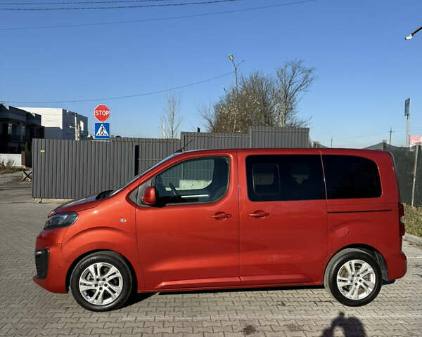 Помаранчевий Опель Zafira Life, об'ємом двигуна 2 л та пробігом 15 тис. км за 26000 $, фото 24 на Automoto.ua