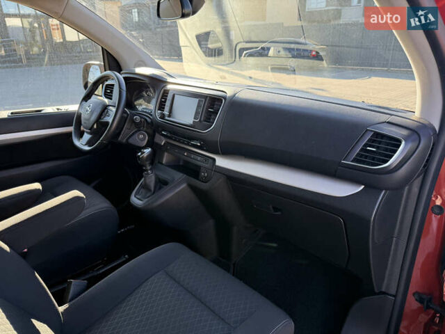 Помаранчевий Опель Zafira Life, об'ємом двигуна 2 л та пробігом 15 тис. км за 26000 $, фото 33 на Automoto.ua