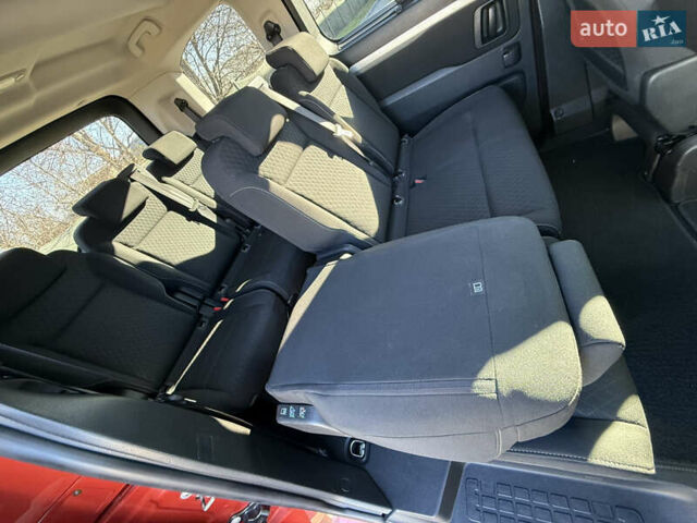 Помаранчевий Опель Zafira Life, об'ємом двигуна 2 л та пробігом 15 тис. км за 26000 $, фото 41 на Automoto.ua