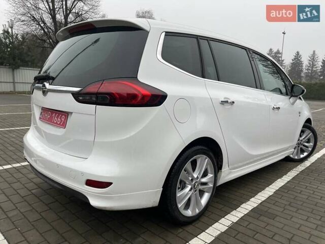 Білий Опель Zafira Tourer, об'ємом двигуна 2 л та пробігом 187 тис. км за 9450 $, фото 60 на Automoto.ua