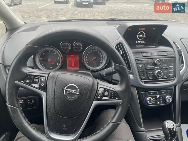 Білий Опель Zafira Tourer, об'ємом двигуна 2 л та пробігом 187 тис. км за 9450 $, фото 50 на Automoto.ua