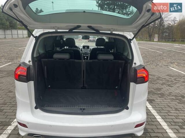 Белый Опель Zafira Tourer, объемом двигателя 2 л и пробегом 187 тыс. км за 9450 $, фото 59 на Automoto.ua