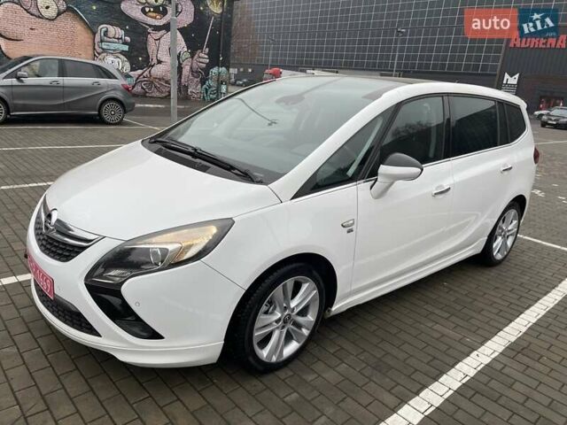 Білий Опель Zafira Tourer, об'ємом двигуна 2 л та пробігом 187 тис. км за 9450 $, фото 61 на Automoto.ua