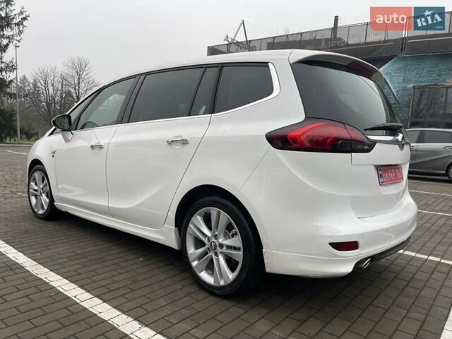 Білий Опель Zafira Tourer, об'ємом двигуна 2 л та пробігом 187 тис. км за 9450 $, фото 65 на Automoto.ua