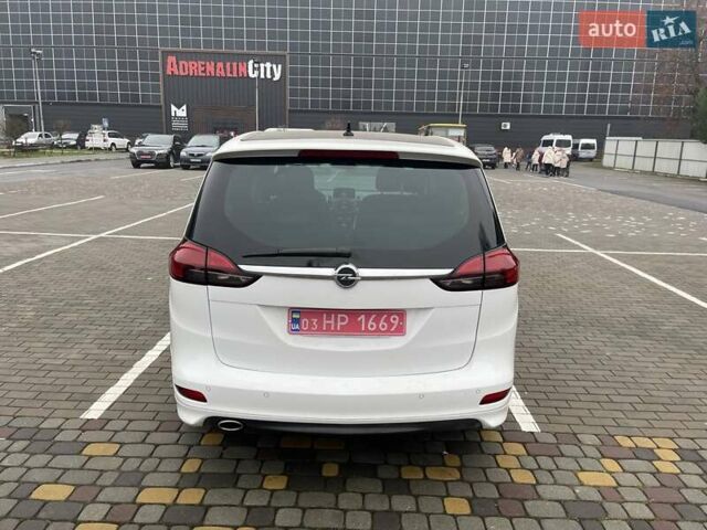 Білий Опель Zafira Tourer, об'ємом двигуна 2 л та пробігом 187 тис. км за 9450 $, фото 76 на Automoto.ua