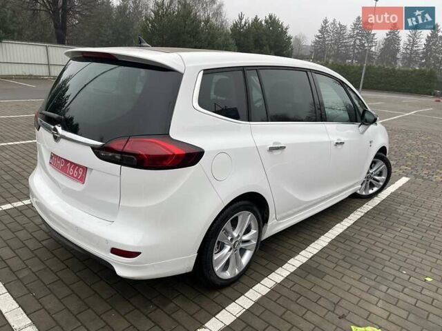 Білий Опель Zafira Tourer, об'ємом двигуна 2 л та пробігом 187 тис. км за 9450 $, фото 58 на Automoto.ua