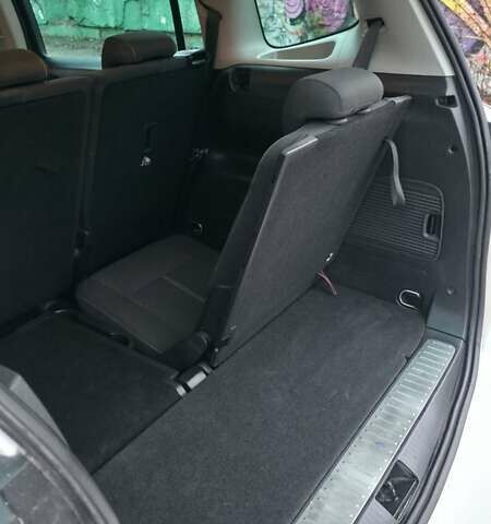 Білий Опель Zafira Tourer, об'ємом двигуна 1.4 л та пробігом 215 тис. км за 8700 $, фото 22 на Automoto.ua