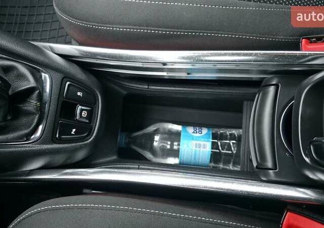 Білий Опель Zafira Tourer, об'ємом двигуна 1.4 л та пробігом 215 тис. км за 8700 $, фото 4 на Automoto.ua