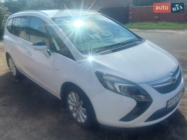 Белый Опель Zafira Tourer, объемом двигателя 1.6 л и пробегом 213 тыс. км за 10799 $, фото 36 на Automoto.ua