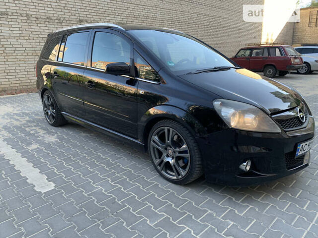 Чорний Опель Zafira Tourer, об'ємом двигуна 2 л та пробігом 194 тис. км за 8300 $, фото 1 на Automoto.ua