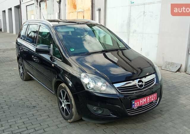 Опель Zafira Tourer 2011 в Луцке на Automoto.ua Черный Опель Zafira Tourer, объемом двигателя 0 л и пробегом 167 тыс. км за 7300 $, фото 14 на Automoto.ua