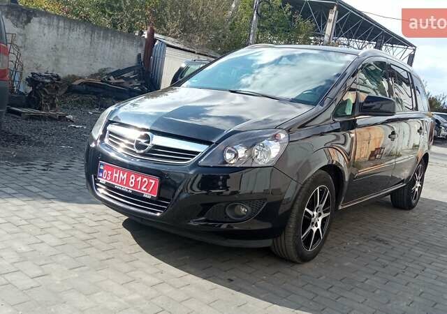 Опель Zafira Tourer 2011 в Луцке на Automoto.ua Черный Опель Zafira Tourer, объемом двигателя 0 л и пробегом 167 тыс. км за 7300 $, фото 16 на Automoto.ua
