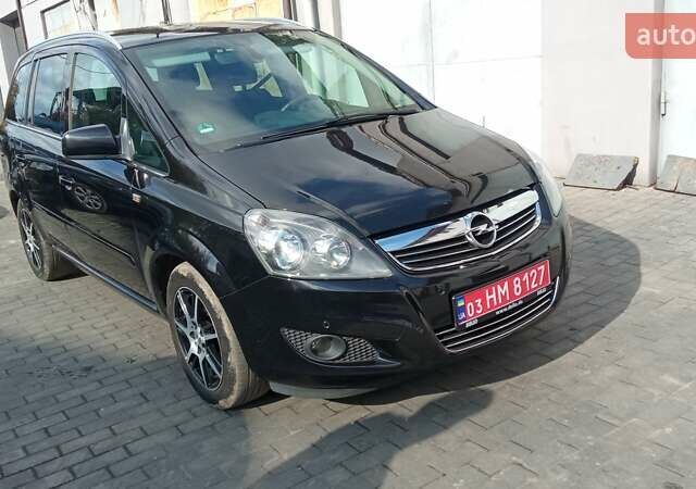Опель Zafira Tourer 2011 в Луцке на Automoto.ua Черный Опель Zafira Tourer, объемом двигателя 0 л и пробегом 167 тыс. км за 7300 $, фото 13 на Automoto.ua