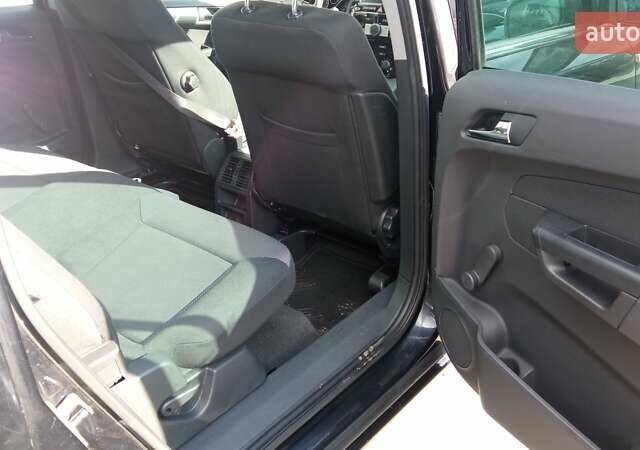 Опель Zafira Tourer 2011 в Луцке на Automoto.ua Черный Опель Zafira Tourer, объемом двигателя 0 л и пробегом 167 тыс. км за 7300 $, фото 9 на Automoto.ua