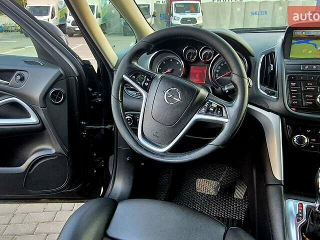 Черный Опель Zafira Tourer, объемом двигателя 2 л и пробегом 275 тыс. км за 9500 $, фото 18 на Automoto.ua