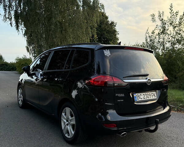 Чорний Опель Zafira Tourer, об'ємом двигуна 1.96 л та пробігом 273 тис. км за 9450 $, фото 4 на Automoto.ua