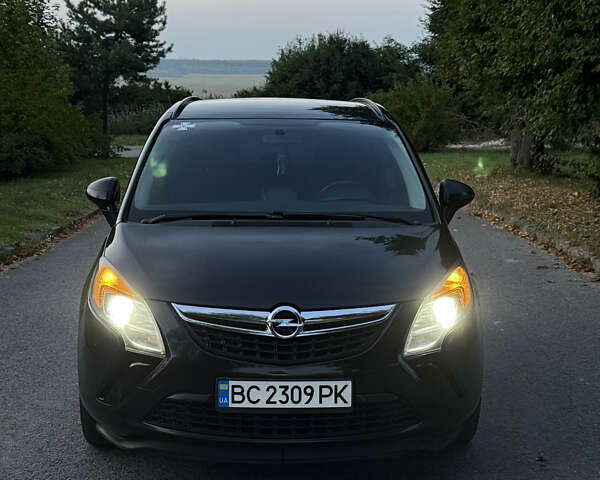 Чорний Опель Zafira Tourer, об'ємом двигуна 1.96 л та пробігом 273 тис. км за 9450 $, фото 18 на Automoto.ua