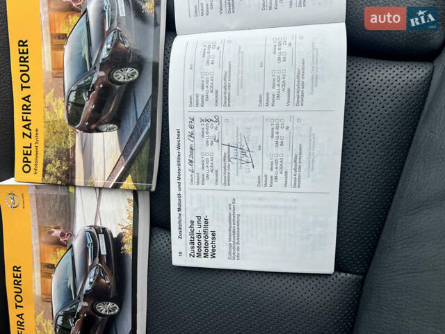 Опель Zafira Tourer 2013 у Дніпро (Дніпропетровську) на Automoto.ua Чорний Опель Zafira Tourer, об'ємом двигуна 2 л та пробігом 199 тис. км за 11999 $, фото 56 на Automoto.ua