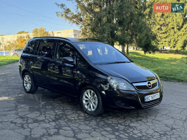 Опель Zafira Tourer 2013 у Рівному на Automoto.ua Чорний Опель Zafira Tourer, об'ємом двигуна 1.69 л та пробігом 262 тис. км за 5999 $, фото 5 на Automoto.ua