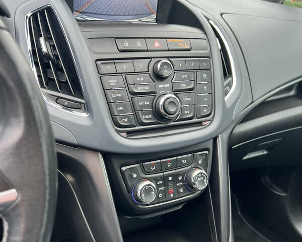 Опель Zafira Tourer 2013 у Дніпро (Дніпропетровську) на Automoto.ua Чорний Опель Zafira Tourer, об'ємом двигуна 2 л та пробігом 199 тис. км за 11999 $, фото 29 на Automoto.ua