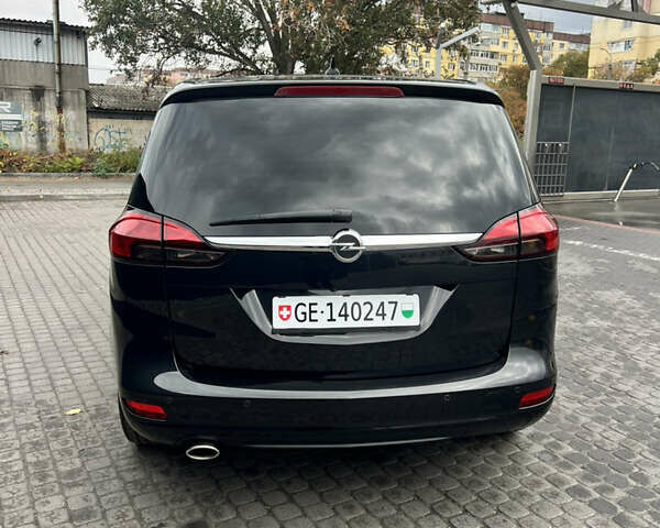 Опель Zafira Tourer 2013 у Дніпро (Дніпропетровську) на Automoto.ua Чорний Опель Zafira Tourer, об'ємом двигуна 2 л та пробігом 199 тис. км за 11999 $, фото 3 на Automoto.ua