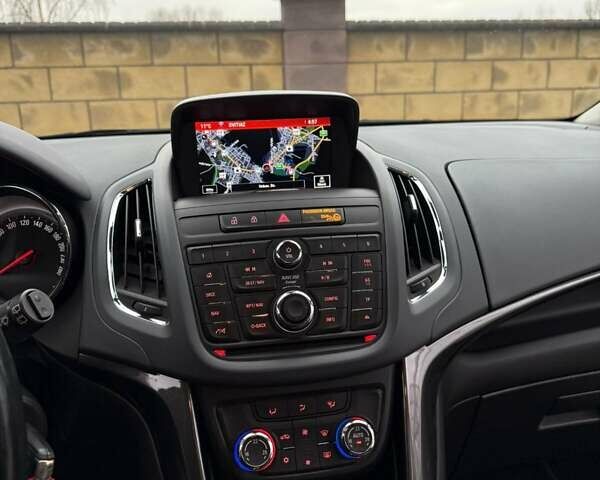 Чорний Опель Zafira Tourer, об'ємом двигуна 1.6 л та пробігом 192 тис. км за 12900 $, фото 15 на Automoto.ua