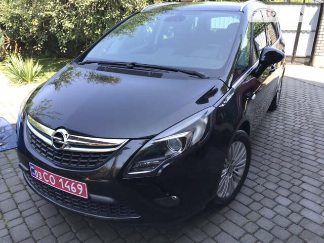 Черный Опель Zafira Tourer, объемом двигателя 1.6 л и пробегом 216 тыс. км за 11400 $, фото 4 на Automoto.ua