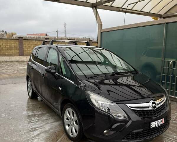 Чорний Опель Zafira Tourer, об'ємом двигуна 1.6 л та пробігом 192 тис. км за 12900 $, фото 4 на Automoto.ua