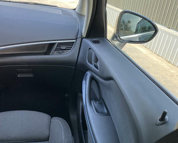 Чорний Опель Zafira Tourer, об'ємом двигуна 1.6 л та пробігом 280 тис. км за 11500 $, фото 12 на Automoto.ua