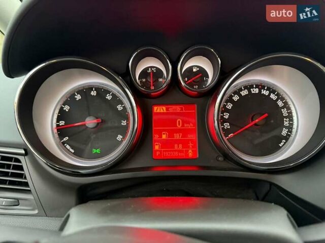 Чорний Опель Zafira Tourer, об'ємом двигуна 1.6 л та пробігом 192 тис. км за 12900 $, фото 21 на Automoto.ua