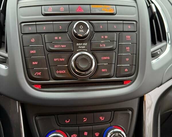 Чорний Опель Zafira Tourer, об'ємом двигуна 1.6 л та пробігом 192 тис. км за 12900 $, фото 17 на Automoto.ua