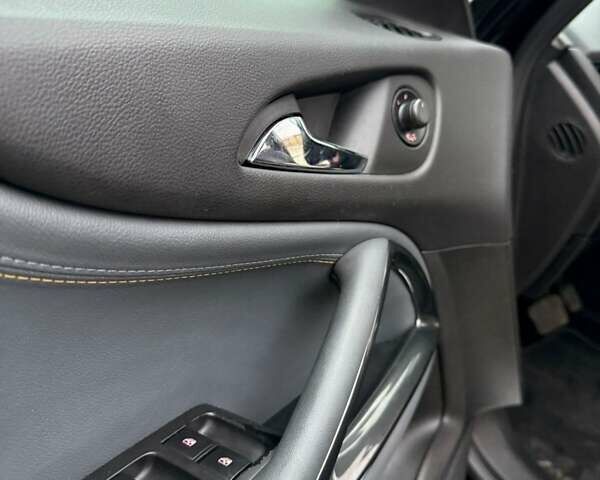 Чорний Опель Zafira Tourer, об'ємом двигуна 1.6 л та пробігом 192 тис. км за 12900 $, фото 19 на Automoto.ua