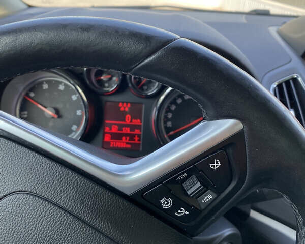 Чорний Опель Zafira Tourer, об'ємом двигуна 1.6 л та пробігом 280 тис. км за 11500 $, фото 19 на Automoto.ua