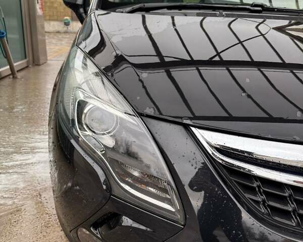 Чорний Опель Zafira Tourer, об'ємом двигуна 1.6 л та пробігом 192 тис. км за 12900 $, фото 7 на Automoto.ua