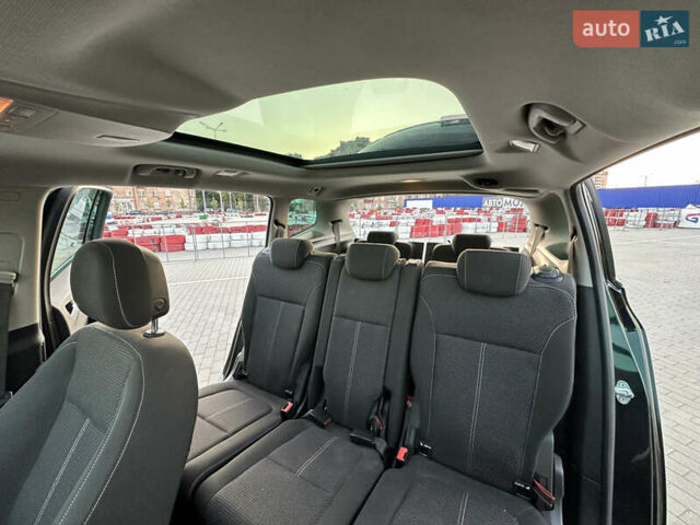 Черный Опель Zafira Tourer, объемом двигателя 1.6 л и пробегом 204 тыс. км за 11200 $, фото 15 на Automoto.ua