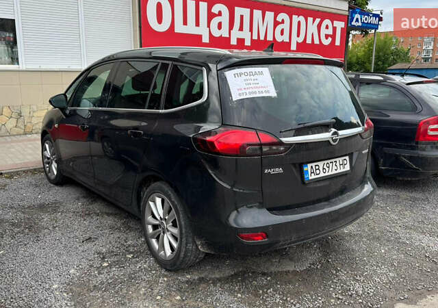 Чорний Опель Zafira Tourer, об'ємом двигуна 1.6 л та пробігом 125 тис. км за 10399 $, фото 3 на Automoto.ua