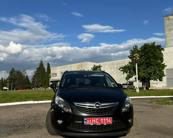 Черный Опель Zafira Tourer, объемом двигателя 2 л и пробегом 217 тыс. км за 10400 $, фото 11 на Automoto.ua