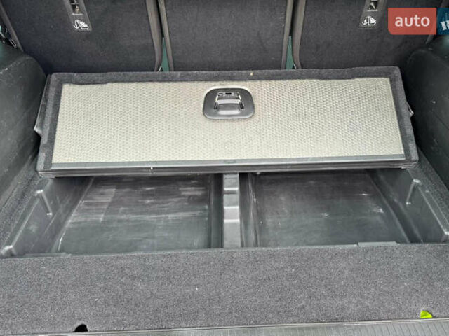 Чорний Опель Zafira Tourer, об'ємом двигуна 1.6 л та пробігом 125 тис. км за 10399 $, фото 23 на Automoto.ua