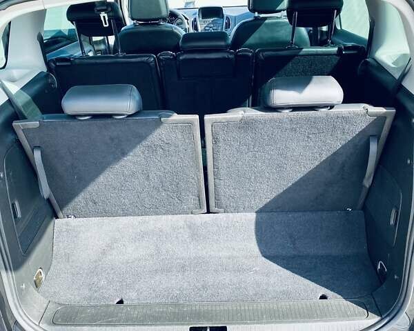 Черный Опель Zafira Tourer, объемом двигателя 1.6 л и пробегом 212 тыс. км за 11000 $, фото 16 на Automoto.ua