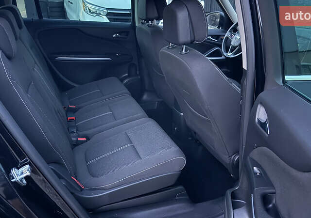 Черный Опель Zafira Tourer, объемом двигателя 1.6 л и пробегом 220 тыс. км за 12500 $, фото 20 на Automoto.ua