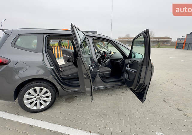Коричневый Опель Zafira Tourer, объемом двигателя 1.6 л и пробегом 189 тыс. км за 9150 $, фото 23 на Automoto.ua