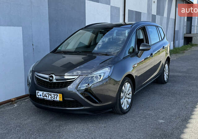 Коричневый Опель Zafira Tourer, объемом двигателя 1.6 л и пробегом 188 тыс. км за 9350 $, фото 19 на Automoto.ua