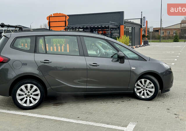Коричневый Опель Zafira Tourer, объемом двигателя 1.6 л и пробегом 189 тыс. км за 9150 $, фото 11 на Automoto.ua