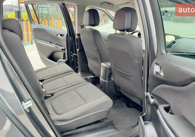 Коричневый Опель Zafira Tourer, объемом двигателя 1.6 л и пробегом 189 тыс. км за 9150 $, фото 24 на Automoto.ua