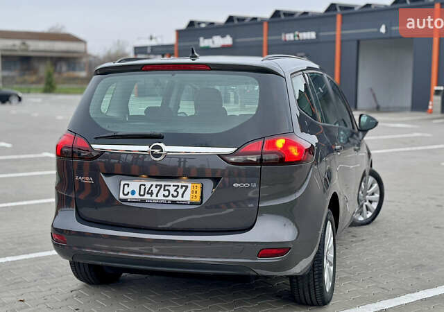 Коричневый Опель Zafira Tourer, объемом двигателя 1.6 л и пробегом 189 тыс. км за 9150 $, фото 8 на Automoto.ua