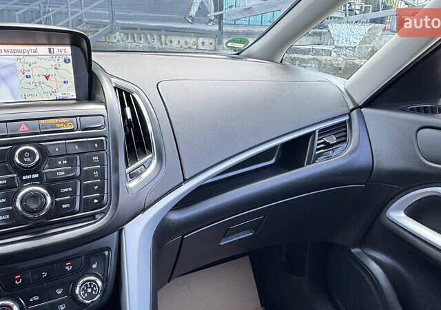 Коричневый Опель Zafira Tourer, объемом двигателя 1.6 л и пробегом 189 тыс. км за 9150 $, фото 37 на Automoto.ua