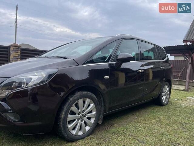 Коричневий Опель Zafira Tourer, об'ємом двигуна 1.96 л та пробігом 280 тис. км за 8599 $, фото 1 на Automoto.ua